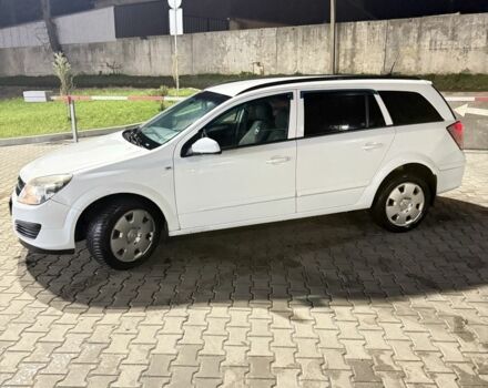 Белый Опель Астра, объемом двигателя 1.9 л и пробегом 400 тыс. км за 3600 $, фото 1 на Automoto.ua