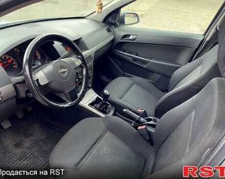 Белый Опель Астра, объемом двигателя 1.6 л и пробегом 180 тыс. км за 3500 $, фото 10 на Automoto.ua