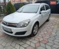Белый Опель Астра, объемом двигателя 1.9 л и пробегом 210 тыс. км за 3850 $, фото 1 на Automoto.ua