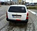 Белый Опель Астра, объемом двигателя 1.7 л и пробегом 393 тыс. км за 2300 $, фото 3 на Automoto.ua