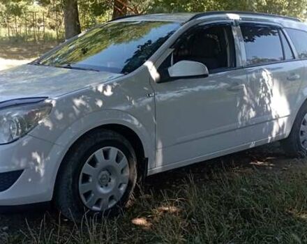 Опель Астра 2007 в Виньковцах на Automoto.ua Белый Опель Астра, объемом двигателя 1.3 л и пробегом 315 тыс. км за 4200 $, фото 4 на Automoto.ua