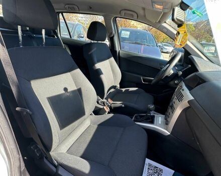 Белый Опель Астра, объемом двигателя 1.6 л и пробегом 176 тыс. км за 5300 $, фото 10 на Automoto.ua