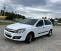 Белый Опель Астра, объемом двигателя 1.3 л и пробегом 352 тыс. км за 3312 $, фото 1 на Automoto.ua
