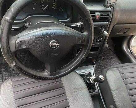 Белый Опель Астра, объемом двигателя 1.7 л и пробегом 314 тыс. км за 3800 $, фото 11 на Automoto.ua