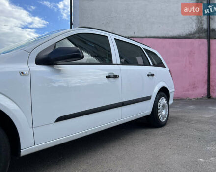 Белый Опель Астра, объемом двигателя 1.6 л и пробегом 175 тыс. км за 4800 $, фото 35 на Automoto.ua