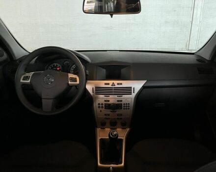 Білий Опель Астра, об'ємом двигуна 1.6 л та пробігом 189 тис. км за 4999 $, фото 6 на Automoto.ua