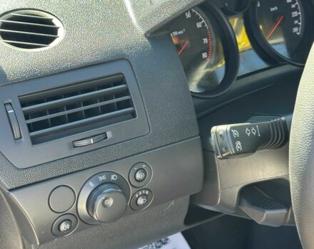 Белый Опель Астра, объемом двигателя 1.6 л и пробегом 176 тыс. км за 5300 $, фото 9 на Automoto.ua