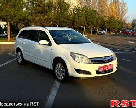 Белый Опель Астра, объемом двигателя 1.6 л и пробегом 225 тыс. км за 5300 $, фото 2 на Automoto.ua