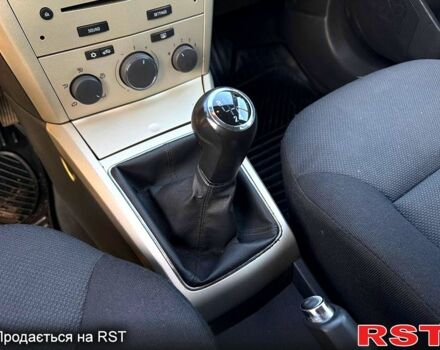 Белый Опель Астра, объемом двигателя 1.6 л и пробегом 225 тыс. км за 5300 $, фото 7 на Automoto.ua