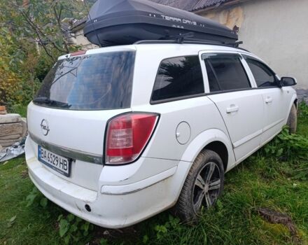 Білий Опель Астра, об'ємом двигуна 1.6 л та пробігом 275 тис. км за 4325 $, фото 2 на Automoto.ua