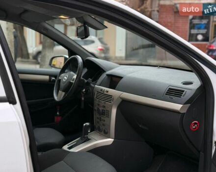 Білий Опель Астра, об'ємом двигуна 1.8 л та пробігом 172 тис. км за 5950 $, фото 15 на Automoto.ua