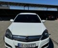 Белый Опель Астра, объемом двигателя 1.7 л и пробегом 246 тыс. км за 5100 $, фото 1 на Automoto.ua