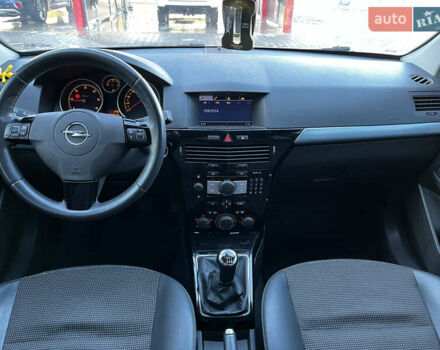 Білий Опель Астра, об'ємом двигуна 1.7 л та пробігом 287 тис. км за 5650 $, фото 15 на Automoto.ua