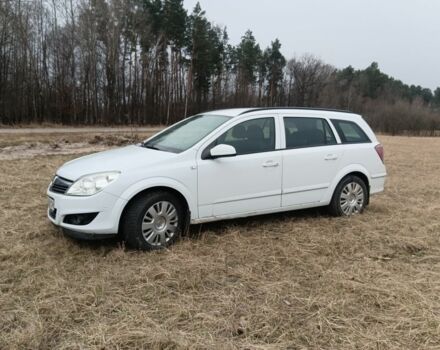 Белый Опель Астра, объемом двигателя 1.7 л и пробегом 290 тыс. км за 3600 $, фото 1 на Automoto.ua