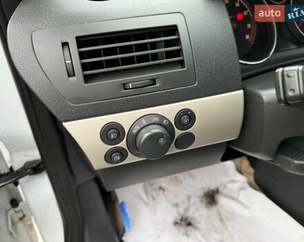 Білий Опель Астра, об'ємом двигуна 1.6 л та пробігом 219 тис. км за 5800 $, фото 13 на Automoto.ua