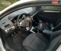 Белый Опель Астра, объемом двигателя 1.69 л и пробегом 260 тыс. км за 4900 $, фото 7 на Automoto.ua