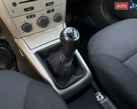 Білий Опель Астра, об'ємом двигуна 1.6 л та пробігом 220 тис. км за 6600 $, фото 22 на Automoto.ua