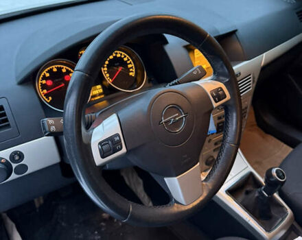 Белый Опель Астра, объемом двигателя 1.6 л и пробегом 219 тыс. км за 5750 $, фото 9 на Automoto.ua