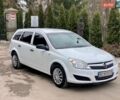 Белый Опель Астра, объемом двигателя 1.2 л и пробегом 266 тыс. км за 3750 $, фото 1 на Automoto.ua