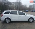 Белый Опель Астра, объемом двигателя 1.7 л и пробегом 211 тыс. км за 5600 $, фото 4 на Automoto.ua