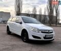 Белый Опель Астра, объемом двигателя 1.7 л и пробегом 301 тыс. км за 4700 $, фото 7 на Automoto.ua