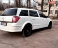 Белый Опель Астра, объемом двигателя 1.7 л и пробегом 301 тыс. км за 5400 $, фото 8 на Automoto.ua