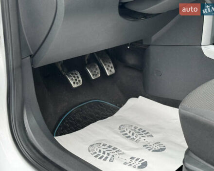 Белый Опель Астра, объемом двигателя 1.8 л и пробегом 166 тыс. км за 5750 $, фото 29 на Automoto.ua