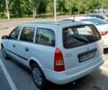 Белый Опель Астра, объемом двигателя 1.4 л и пробегом 202 тыс. км за 2800 $, фото 8 на Automoto.ua