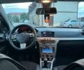 Белый Опель Астра, объемом двигателя 1.69 л и пробегом 364 тыс. км за 3899 $, фото 6 на Automoto.ua