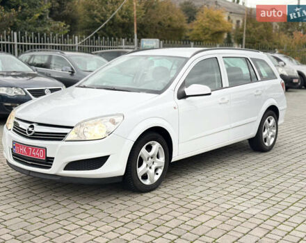 Белый Опель Астра, объемом двигателя 1.8 л и пробегом 203 тыс. км за 6450 $, фото 2 на Automoto.ua