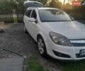 Белый Опель Астра, объемом двигателя 1.69 л и пробегом 260 тыс. км за 4900 $, фото 1 на Automoto.ua