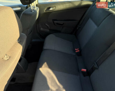 Білий Опель Астра, об'ємом двигуна 1.6 л та пробігом 220 тис. км за 6600 $, фото 26 на Automoto.ua