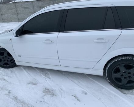 Белый Опель Астра, объемом двигателя 1.6 л и пробегом 220 тыс. км за 5500 $, фото 3 на Automoto.ua