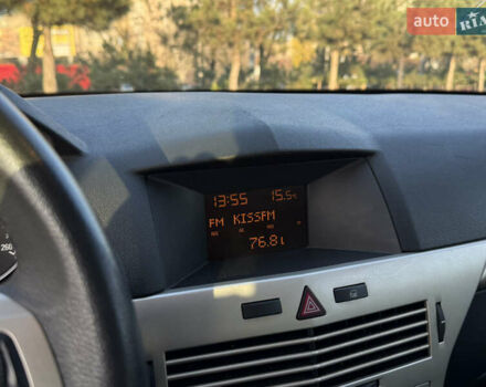 Білий Опель Астра, об'ємом двигуна 1.6 л та пробігом 220 тис. км за 6600 $, фото 20 на Automoto.ua