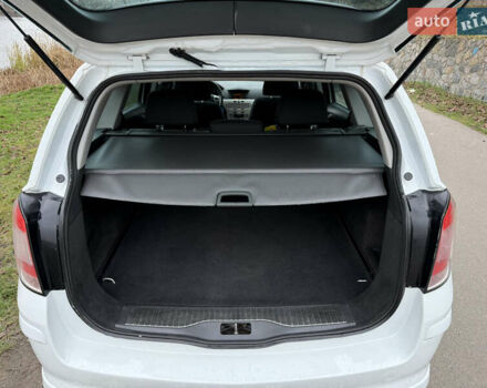 Білий Опель Астра, об'ємом двигуна 1.6 л та пробігом 219 тис. км за 5800 $, фото 10 на Automoto.ua