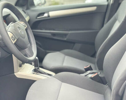 Белый Опель Астра, объемом двигателя 1.8 л и пробегом 203 тыс. км за 6450 $, фото 8 на Automoto.ua