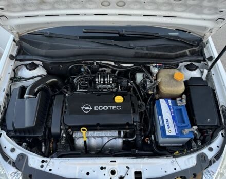 Білий Опель Астра, об'ємом двигуна 1.8 л та пробігом 200 тис. км за 3499 $, фото 15 на Automoto.ua