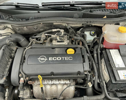 Білий Опель Астра, об'ємом двигуна 1.6 л та пробігом 292 тис. км за 5600 $, фото 12 на Automoto.ua