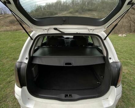 Белый Опель Астра, объемом двигателя 1.7 л и пробегом 318 тыс. км за 5600 $, фото 12 на Automoto.ua