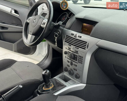 Білий Опель Астра, об'ємом двигуна 1.7 л та пробігом 306 тис. км за 4950 $, фото 29 на Automoto.ua
