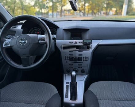 Білий Опель Астра, об'ємом двигуна 1.8 л та пробігом 200 тис. км за 3499 $, фото 10 на Automoto.ua