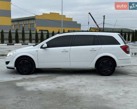 Белый Опель Астра, объемом двигателя 1.7 л и пробегом 306 тыс. км за 4999 $, фото 7 на Automoto.ua
