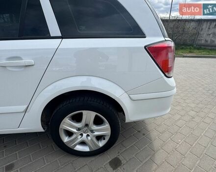 Білий Опель Астра, об'ємом двигуна 1.6 л та пробігом 184 тис. км за 6300 $, фото 32 на Automoto.ua