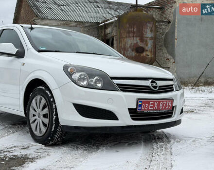 Білий Опель Астра, об'ємом двигуна 1.6 л та пробігом 198 тис. км за 5350 $, фото 4 на Automoto.ua