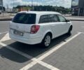 Опель Астра 2010 у Луцьку на Automoto.ua Білий Опель Астра, об'ємом двигуна 1.9 л та пробігом 240 тис. км за 6700 $, фото 5 на Automoto.ua