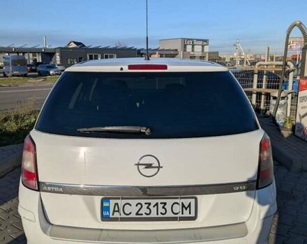 Белый Опель Астра, объемом двигателя 1.7 л и пробегом 275 тыс. км за 5500 $, фото 2 на Automoto.ua