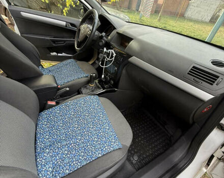 Білий Опель Астра, об'ємом двигуна 1.7 л та пробігом 283 тис. км за 6000 $, фото 8 на Automoto.ua