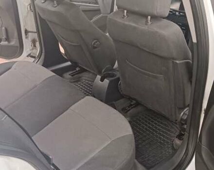 Опель Астра 2010 у Первомайськ на Automoto.ua Білий Опель Астра, об'ємом двигуна 1.7 л та пробігом 271 тис. км за 5500 $, фото 15 на Automoto.ua