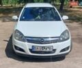 Белый Опель Астра, объемом двигателя 1.7 л и пробегом 220 тыс. км за 6500 $, фото 4 на Automoto.ua