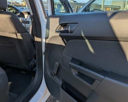 Белый Опель Астра, объемом двигателя 1.7 л и пробегом 275 тыс. км за 5500 $, фото 14 на Automoto.ua